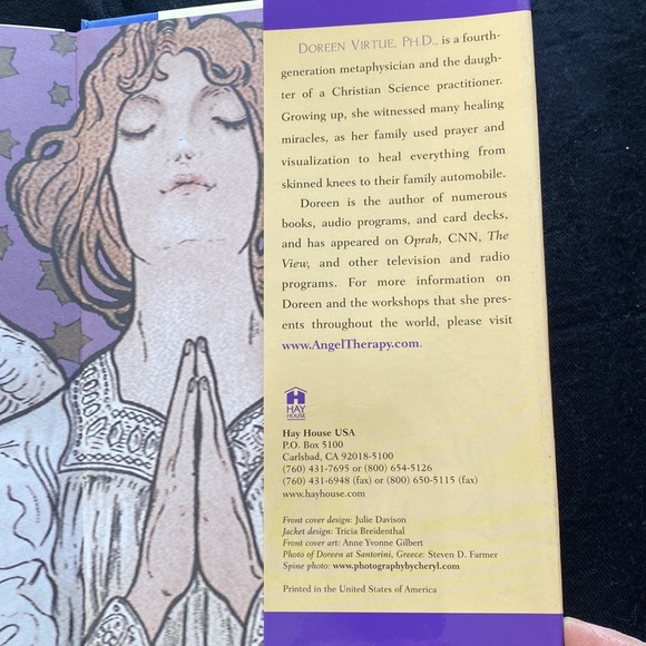 Hardback Angel Medicine Book with Sleeve by Doreen Virtue! - Picture 5 of 7